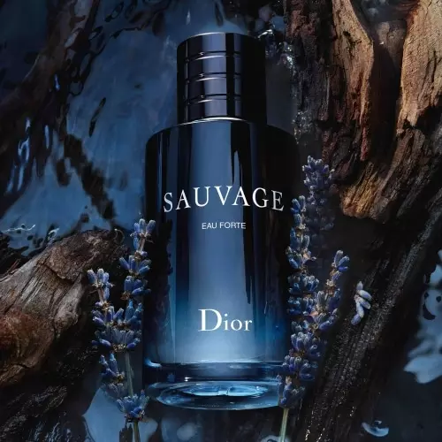 SAUVAGE EAU FORTE PARFUM Fresh, intense notes 3348901728829_3.jpg