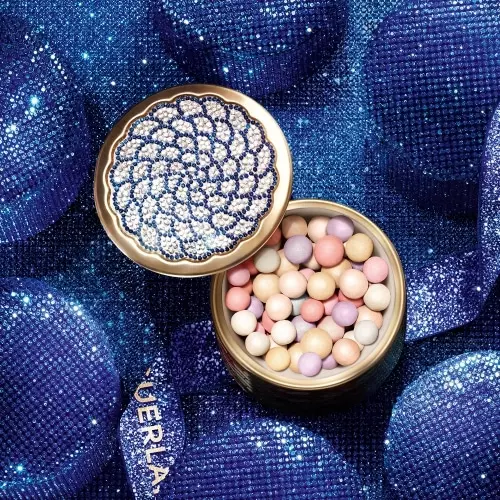 MÉTÉORITES Under the stars Light-revealing powder pearls - Limited Edition 3346470442122_1.jpg