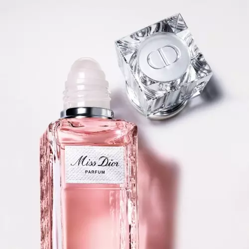 MISS DIOR Roller-Pearl Nomad Fragrance 3348901709019_2.jpg